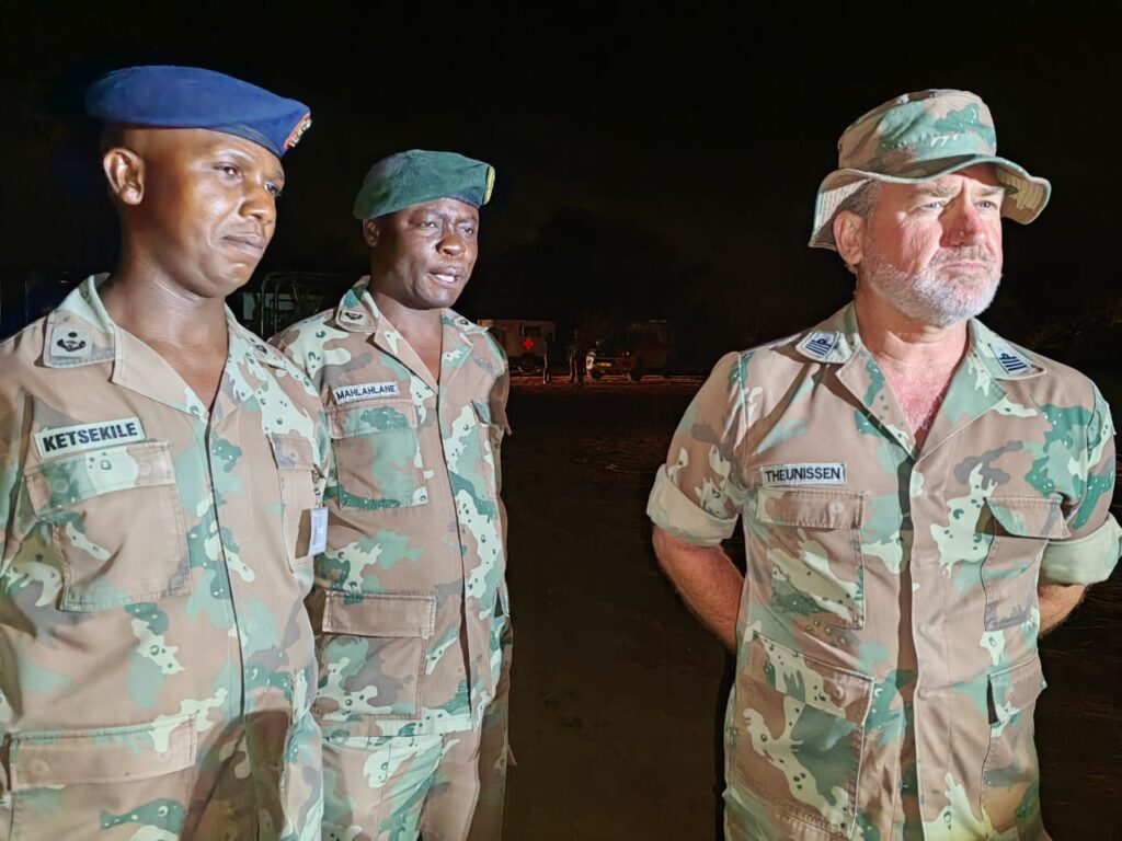 SANDF battles illegal crossings, smuggling along SA-Zimbabwe border