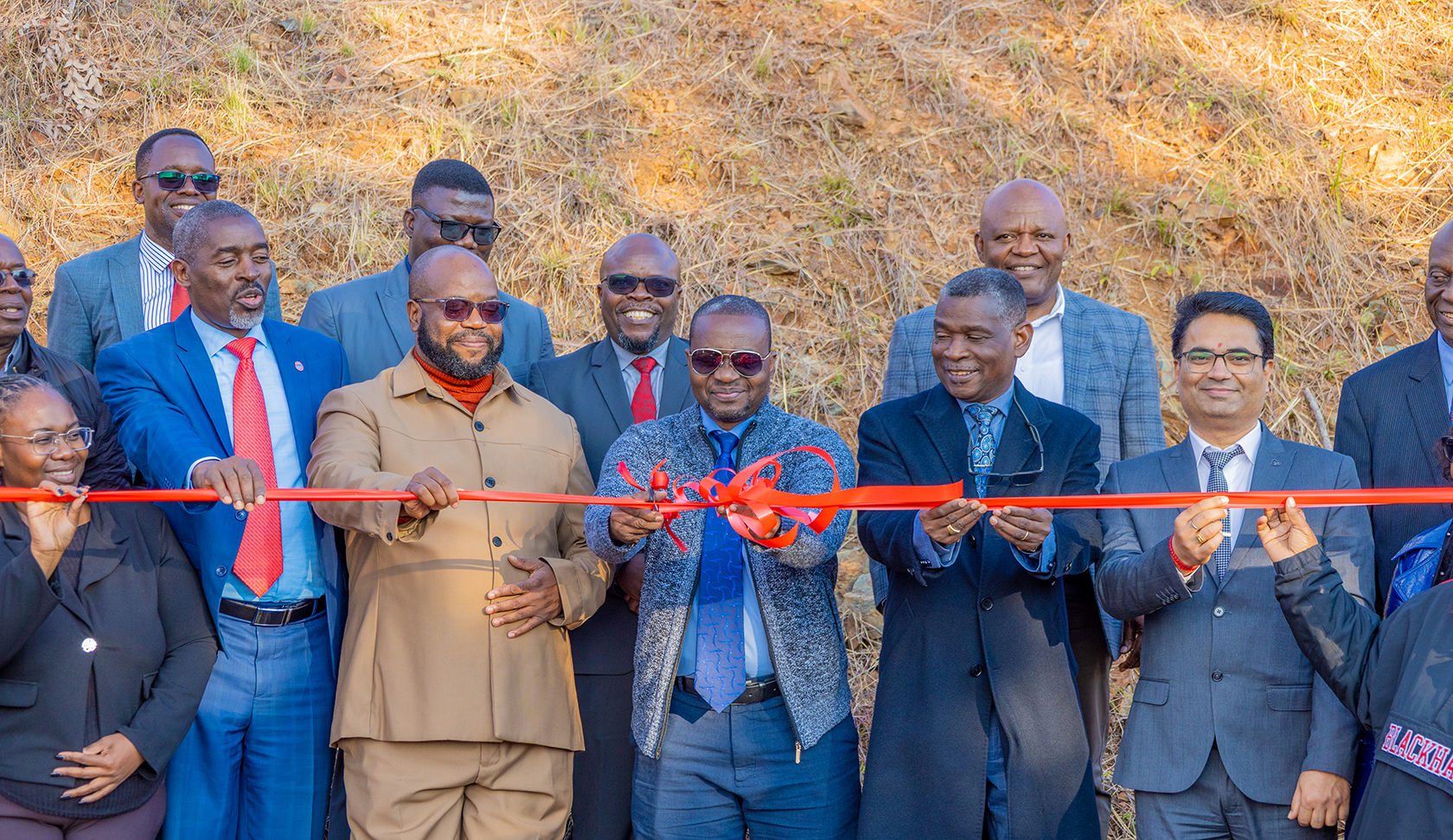 Relief as Africa University commissions new 250-kilowatt solar power plant